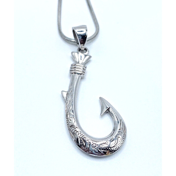 Unknown Jewelry - Hawaiian Fish Hook Pendant Necklace Earring Set Rhodium Etched Aloha Beach Surf